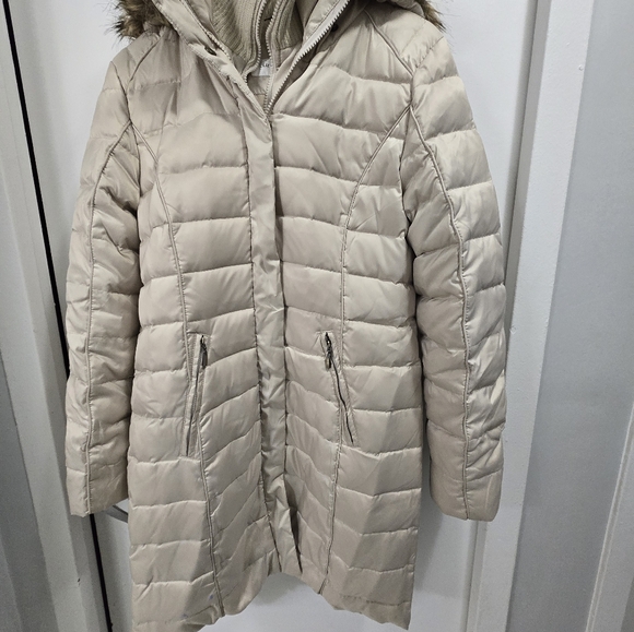 Wonens Liz Clairborn winter jacket size small - Picture 2 of 4